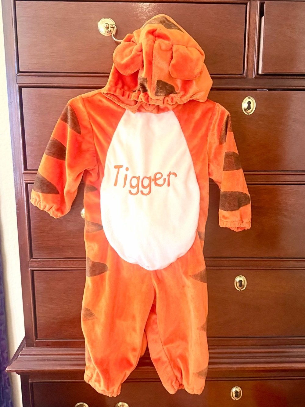 DISNEY Unisex Infant TIGGER plush 1pc Padded Belly Halloween Costume Sz 12M